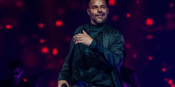 Ricky Martin festeja sus 50 años con «la misma energía» y «mejor que nunca»