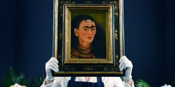 Frida Kahlo, Picasso, zapatillas y NFTs: lo mejor de las subastas de 2021