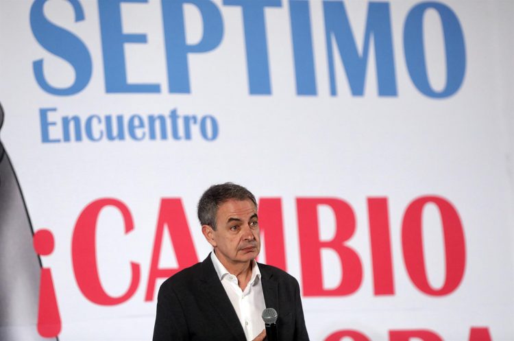 - Jose Luis Rodríguez Zapatero ex presidente de España durante la inauguracion del séptimo encuentro del grupo puebla en Ciudad de México. EFE/Sáshenka Gutiérrez