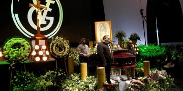 Vicente Fernández deja un legado emocional para muchas generaciones