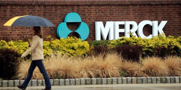 El comité regulador de EE.UU. recomienda la píldora contra la covid-19 de Merck