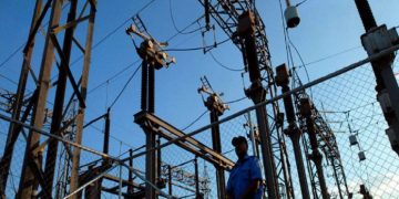 Sistema eléctrico no soportaría la reactivación económica ni un hipotético retorno de la diáspora