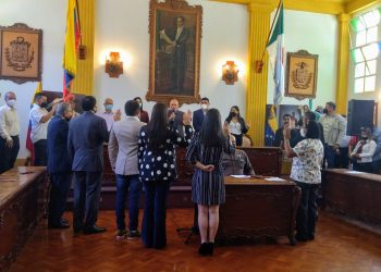 Juramentados legisladores de Mérida para el período 2022-2025