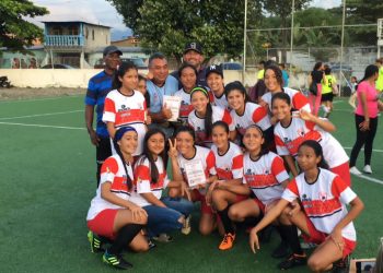 Atlético Parque Chama bicampeón del torneo de fútbol femenino en El Vigía