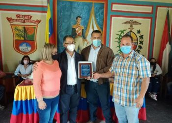 Carache conmemoró los 191 años de la muerte del Libertador