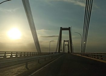 Puente sobre el Lago de Maracaibo deteriorado por el centralismo