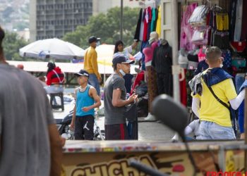 A diario ingresan miles de cajas de bebidas que no cumplen con normas de etiquetado, advierte asociación venezolana