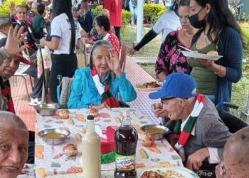 Inass Boconó inicia la Navidad por todo lo alto