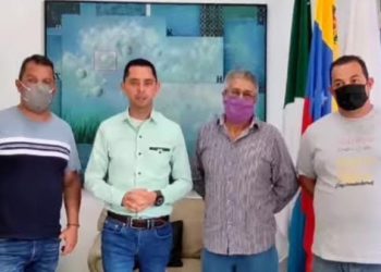 Alcalde de Mérida acordó mantener el precio del pasaje urbano por este año