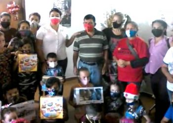 MinMujer – Alcaldía de Carvajal entregaron juguetes a hijos de promotoras del  Parto Humanizado