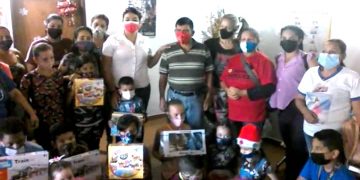 MinMujer – Alcaldía de Carvajal entregaron juguetes a hijos de promotoras del  Parto Humanizado