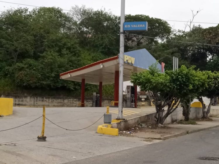 Se agudiza escasez de gasolina en Valera