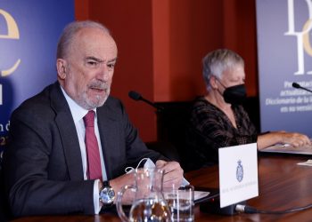 «Nueva normalidad», «transgénero» o «valer madre» entran en el Diccionario