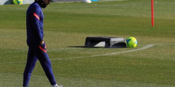 Simeone: Griezmann es talento, esfuerzo y sacrificio, eso lo hace diferente