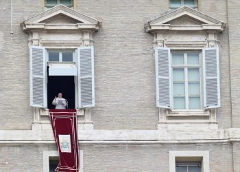 El papa pide a los matrimonios rotos que no causen dolor a los hijos