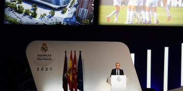 Florentino Pérez pide al 2022 «recuperar la normalidad»