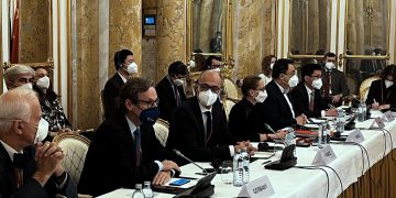 La urgencia y el pesimismo dominan la reanudación de la negociación nuclear con Irán