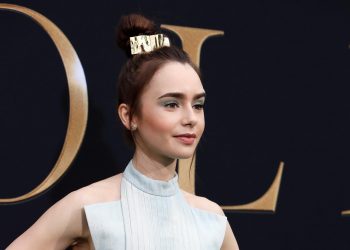 El glamour y la comedia vuelve a inundar París en “Emily in Paris”