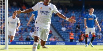 Rodrygo: «Llegamos en muy buen momento al derbi»