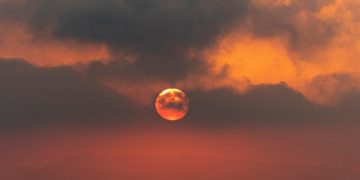 Poca emisión de lava del volcán de La Palma y el problema ahora son los gases