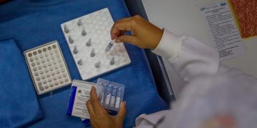La OPS y la Cruz Roja donan a Venezuela camiones térmicos para las vacunas anticovid