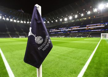 Se aplaza el Tottenham-Rennes por el brote de covid
