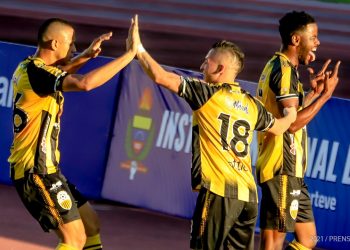 Deportivo Táchira y Caracas FC van por la estrella