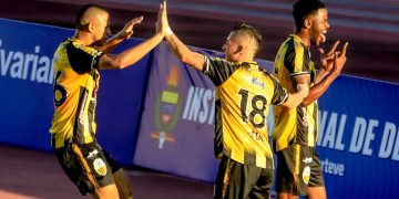 Deportivo Táchira y Caracas FC van por la estrella