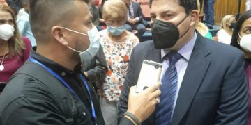 Hugo Cabezas: ya no se puede ver a empresarios y comerciantes como una «piñata», si son los que están apostando al desarrollo del país