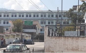 Familiares de enfermeras detenidas abogan por su inocencia