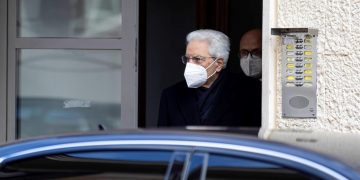 Mattarella jurará como presidente el jueves y la política sana las heridas