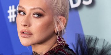Christina Aguilera lanza «La fuerza», primer disco en español en dos décadas