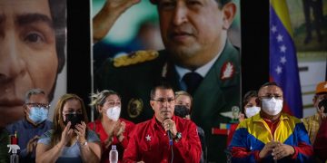 El oficialismo advierte a Garrido que defenderán al estado Barinas