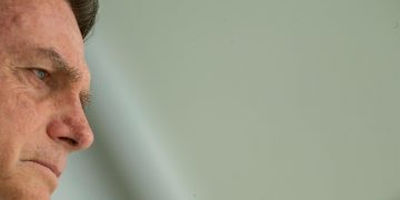 Muere la madre de Bolsonaro a los 94 años