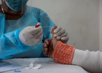 Venezuela suma 2.328 nuevos casos de covid-19 en un nuevo récord diario