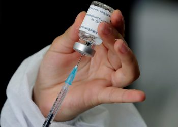 La EMA estima “razonable” considerar la cuarta dosis en inmunodeprimidos