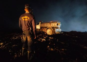 Cierran Vertedero de San Josecito por 24 horas para terminar de sofocar incendio