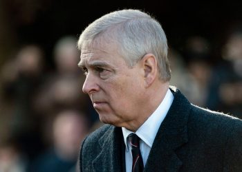 El príncipe Andrés se arriesga a perder el título de duque de York