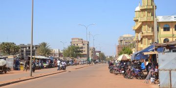 Militares toman el poder en Burkina Faso y disuelven el Gobierno y Parlamento
