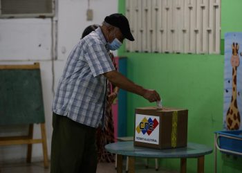 Freddy Superlano denuncia  campaña chavista durante la jornada electoral en Barinas