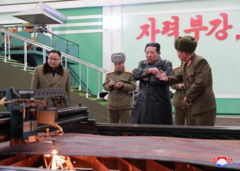 Corea del Norte confirma que probó dos tipos de misiles esta semana