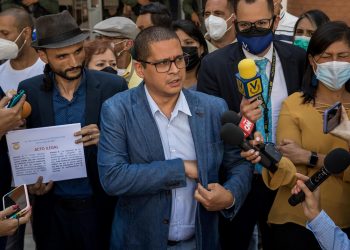 Los promotores del revocatorio a Maduro denuncian amedrentamiento a sus simpatizantes