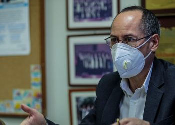 “Cuando tenemos sistemas educativos debilitados es muy fácil que se imponga un totalitarismo”