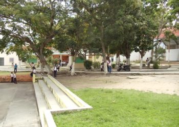 María Dolores Manucci de Araujo | Por: Luis Huz Ojeda