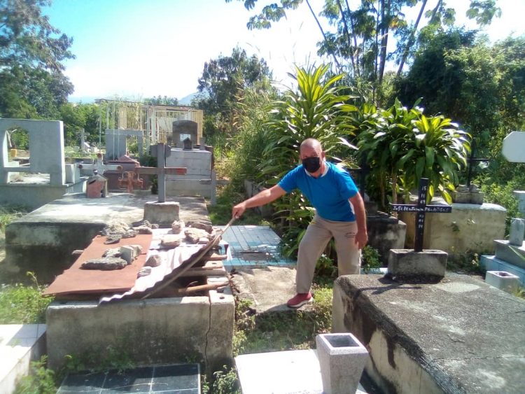 Denuncian estado de deterioro del cementerio municipal de Carvajal