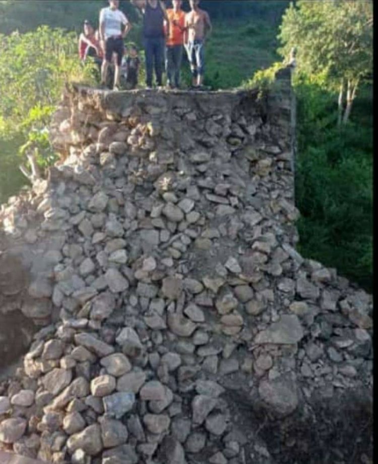 Vías de acceso en Candelaria se encuentran colapsadas