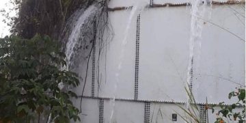 Vecinos de la Horqueta temen que tanque de agua se rompa y cause una desgracia