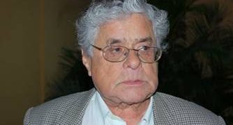 Recuerdos de Adriano González León | Por: Francisco González Cruz