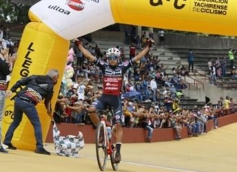EntreRuedas | Vuelta al Táchira 2022: Roniel Campos, un “Tri” con sello de garantía