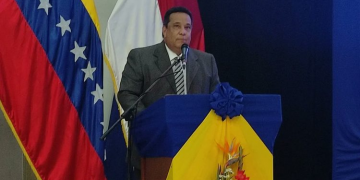 Gobernador de Trujillo anuncia que tiene Covid-19